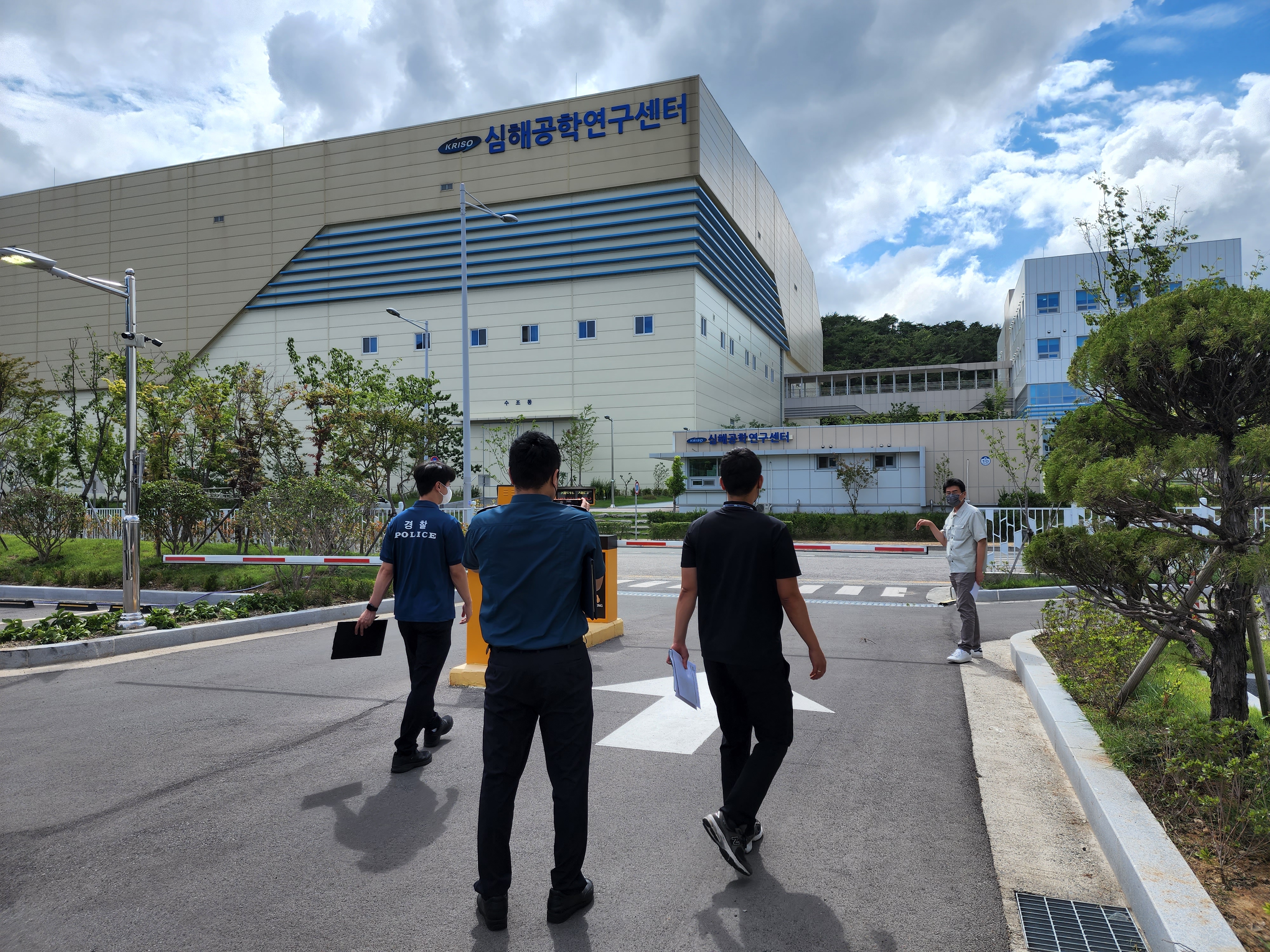[About DCB] Busan Metropolitan Police Agency on-site inspection of the parking lot(Ship and Marine Plant Research Institute affiliated with Korea Institute of Maritime Science and Technology) for the best crime p